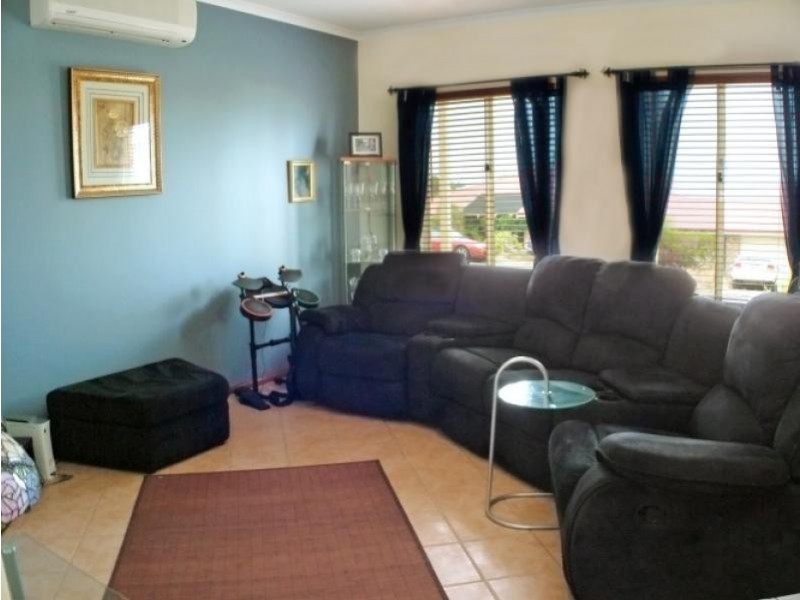 19 David Street CHRISTIES BEACH 5165, Christies Beach SA 5165