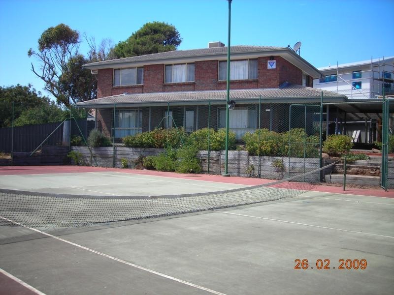 8 Commercial Road PORT NOARLUNGA 5167, Port Noarlunga SA 5167