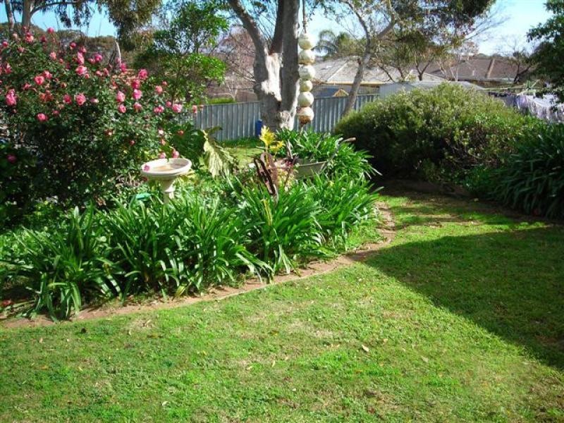 13 Kingswood Avenue ONKAPARINGA HILLS 5163, Onkaparinga Hills SA 5163