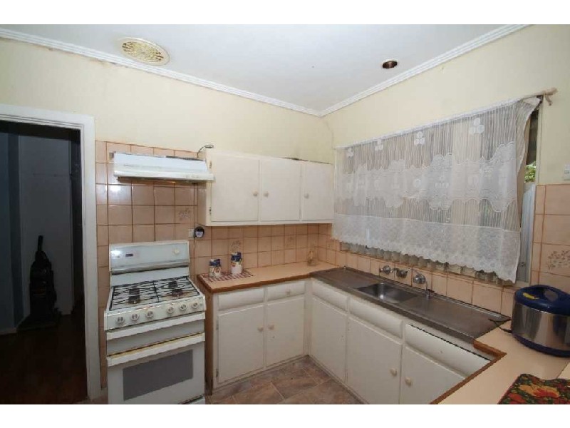 34 Carol  Drive PARA HILLS 5096, Para Hills SA 5096