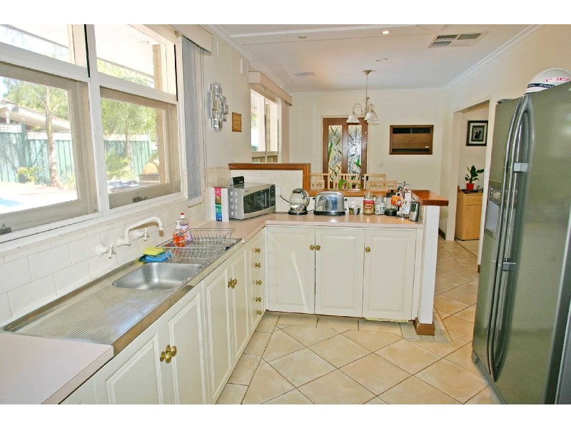 20 Robin Terrace HOPE VALLEY 5090, Hope Valley SA 5090