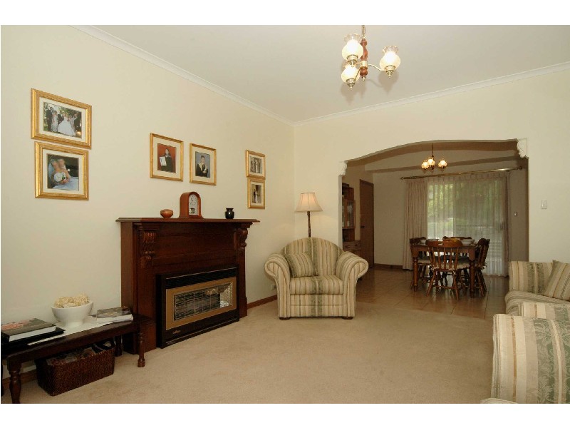 19 Bellview  Drive ATHELSTONE 5076, Athelstone SA 5076