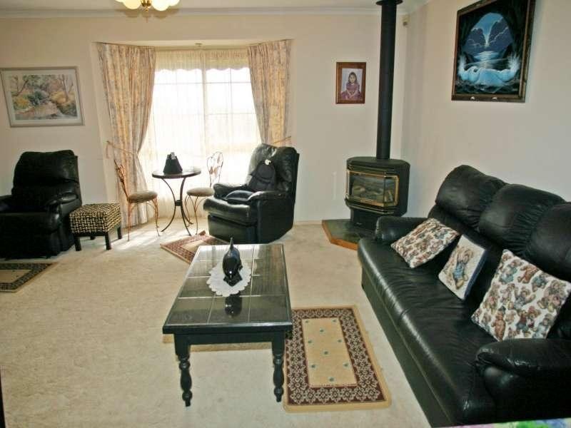 4 Tarana Court HILLBANK 5112, Hillbank SA 5112