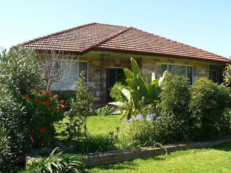 8 Wicks Avenue CAMPBELLTOWN 5074, Campbelltown SA 5074