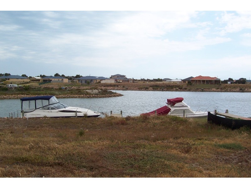 59 Wentworth  Parade HINDMARSH ISLAND 5214, Hindmarsh Island SA 5214