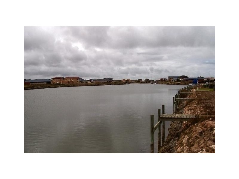 165 Wentworth  Parade HINDMARSH ISLAND 5214, Hindmarsh Island SA 5214