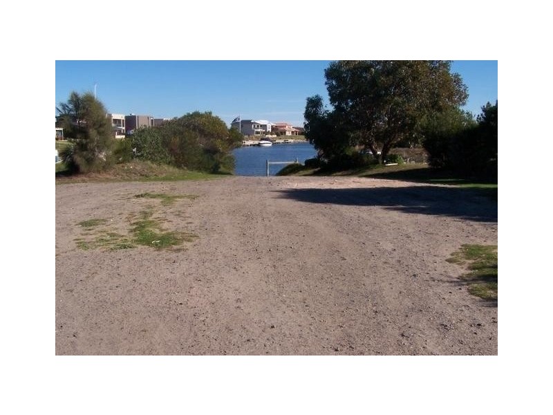 61 Excellsior  Parade HINDMARSH ISLAND 5214, Hindmarsh Island SA 5214