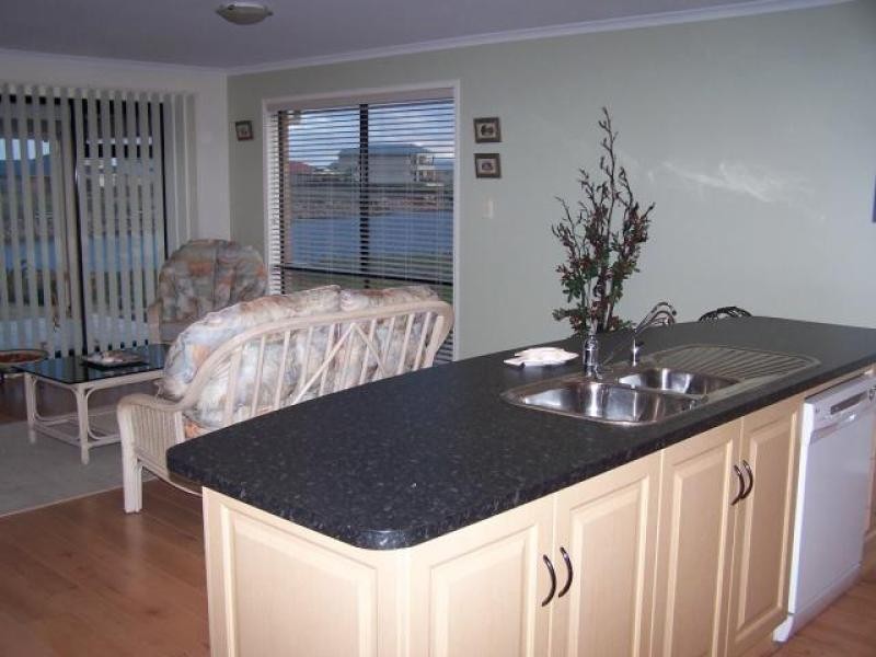 41 Britannia Parade HINDMARSH ISLAND 5214, Hindmarsh Island SA 5214