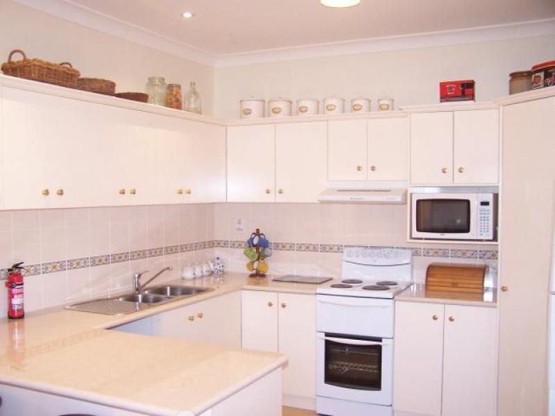 16 Augusta Street GOOLWA 5214, Goolwa SA 5214