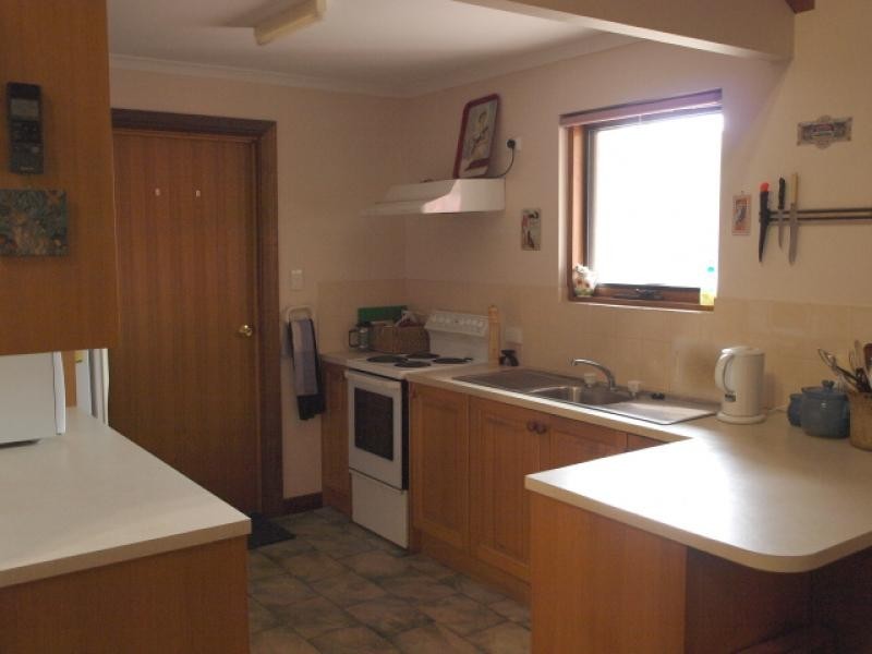 15 Hays  Street GOOLWA 5214, Goolwa SA 5214