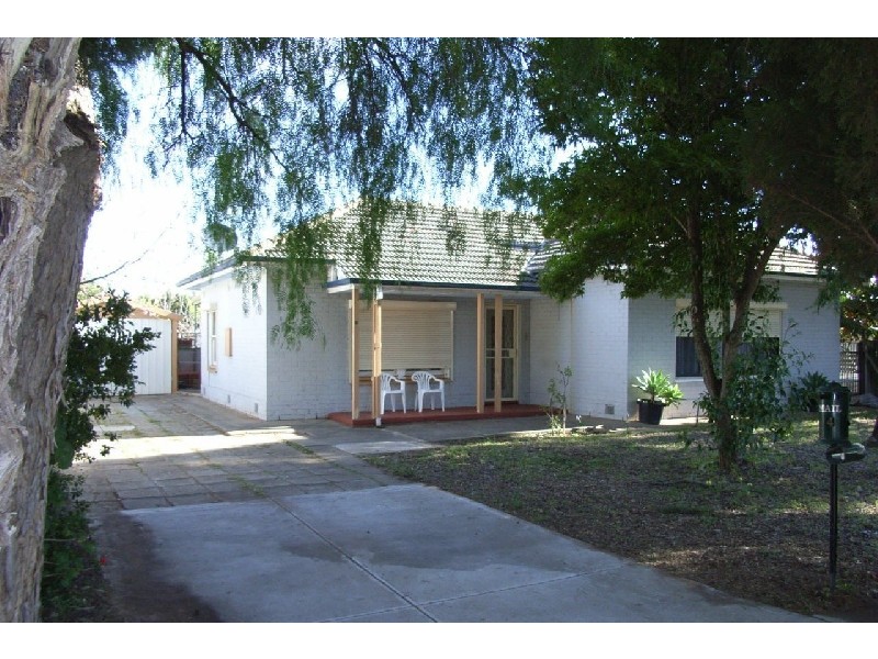 4 Chivell  Street ELIZABETH SOUTH 5112, Elizabeth South SA 5112