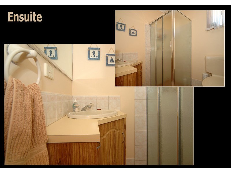 16 Valiant  Road MUNNO PARA WEST 5115, Munno Para West SA 5115