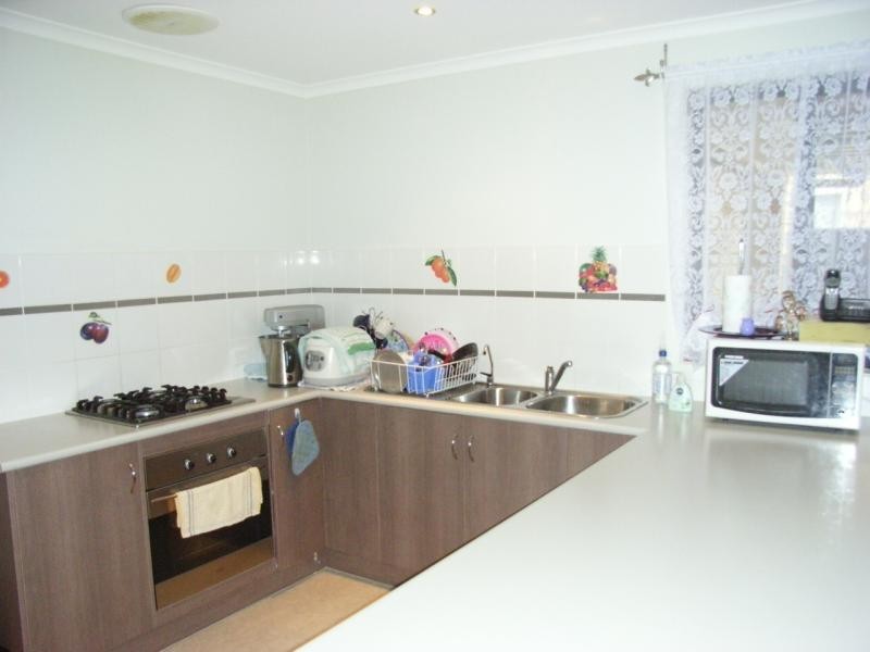 98 Lakeside  Drive ANDREWS FARM 5114, Andrews Farm SA 5114