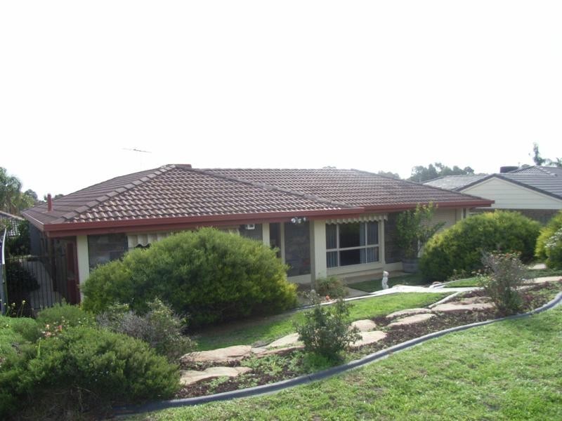 13 Highfield Drive HILLBANK 5112, Hillbank SA 5112