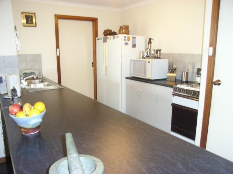 13 Highfield Drive HILLBANK 5112, Hillbank SA 5112