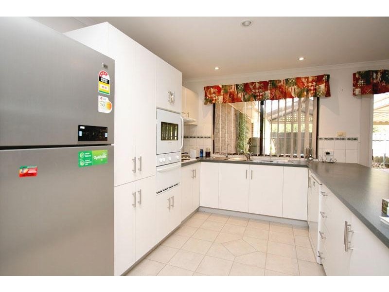 43 Pacific Boulevard HILLBANK 5112, Hillbank SA 5112