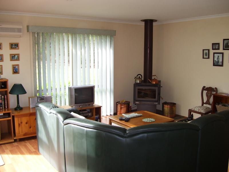 24 Emma Lane INVERLOCH 3996, Inverloch VIC 3996