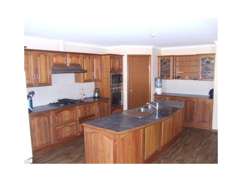 51 Osprey  Parade HEWETT 5118, Hewett SA 5118