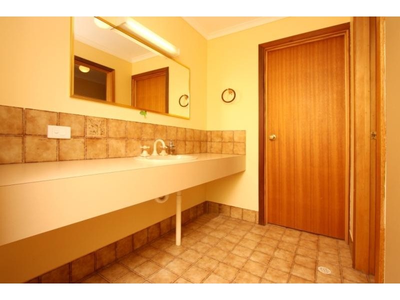 42 Pederick Road LEWISTON 5501, Lewiston SA 5501