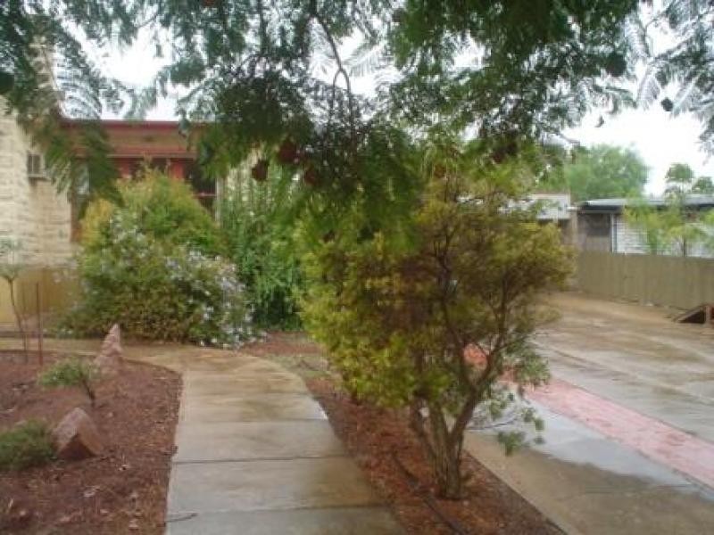 16  Gilbert  Street HAMLEY BRIDGE 5401, Hamley Bridge SA 5401