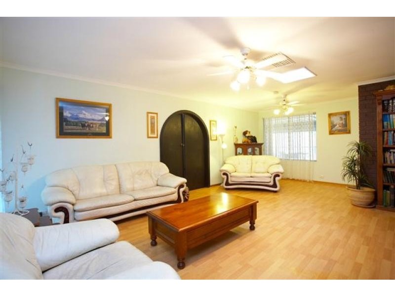 11 Stevens Drive ANGLE VALE 5117, Angle Vale SA 5117