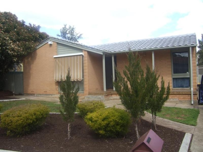 27 Eringa Court CRAIGMORE 5114, Craigmore SA 5114