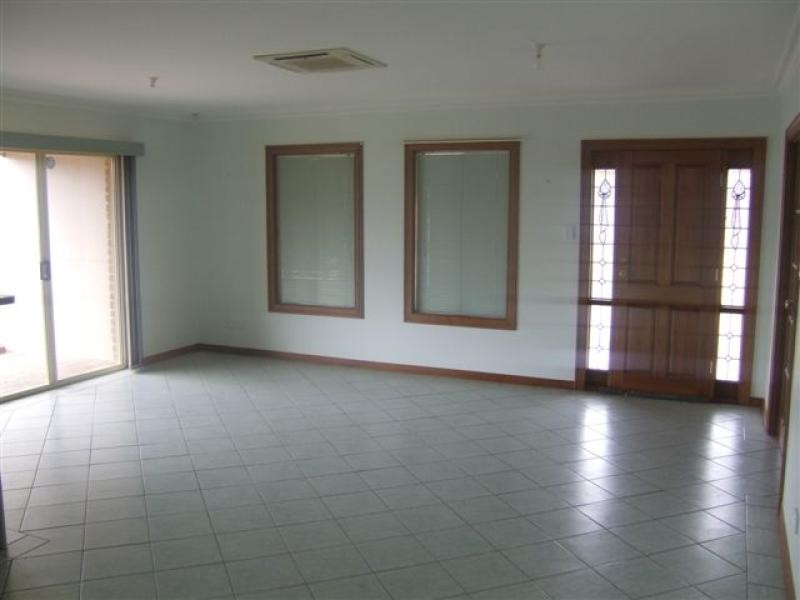 10 Gosford Street GAWLER WEST 5118, Gawler West SA 5118