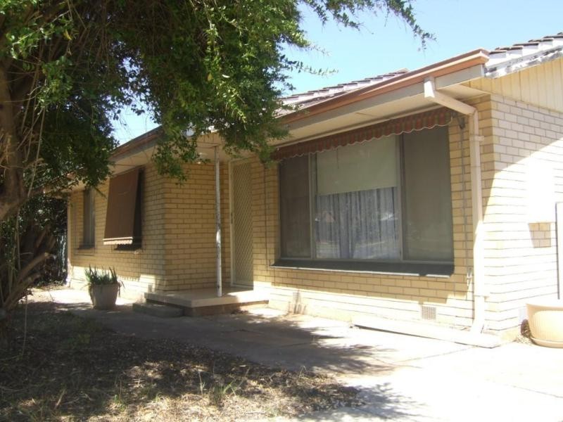 15 Douglas Street ELIZABETH DOWNS 5113, Elizabeth Downs SA 5113