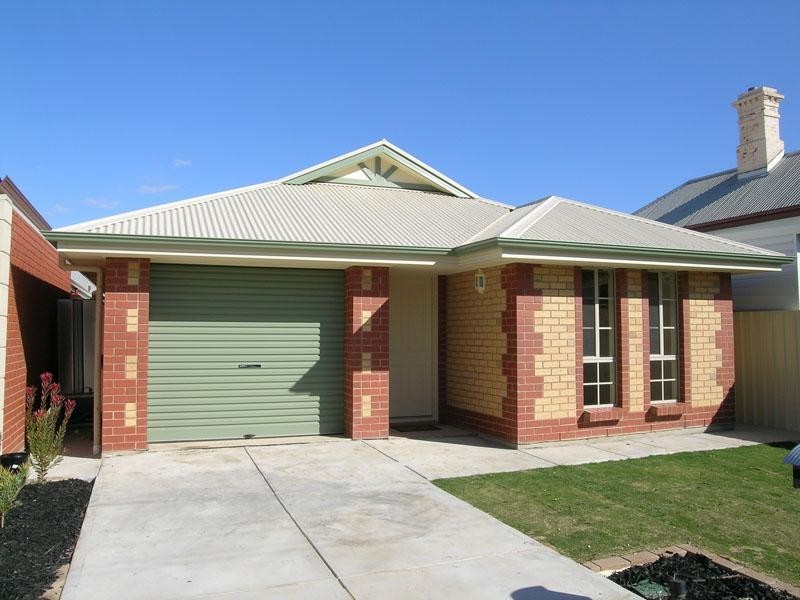 16 Osborne Street LARGS BAY 5016, Largs Bay SA 5016