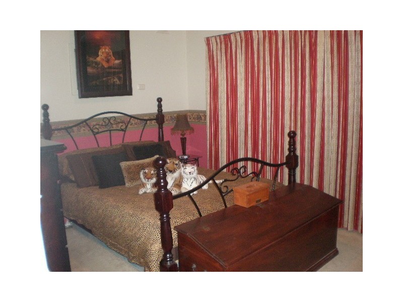 31 Paramount  Road SALISBURY DOWNS 5108, Salisbury Downs SA 5108