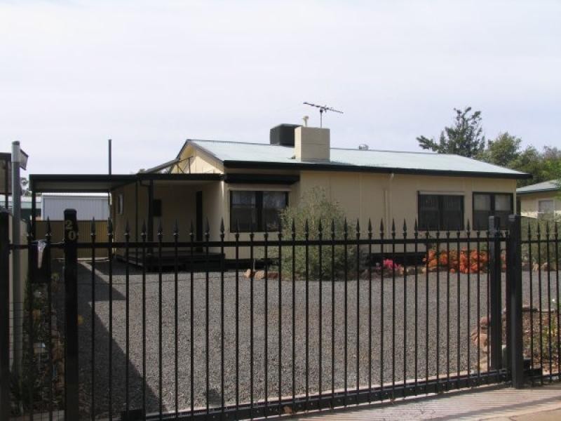 20 Mckenzie Street ELIZABETH DOWNS 5113, Elizabeth Downs SA 5113