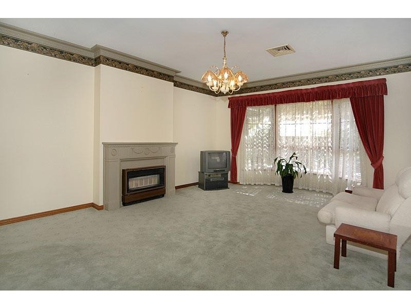 16  La Perouse Crescent FAIRVIEW PARK 5126, Fairview Park SA 5126