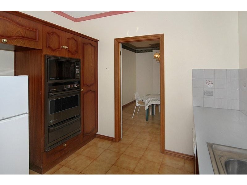 16  La Perouse Crescent FAIRVIEW PARK 5126, Fairview Park SA 5126