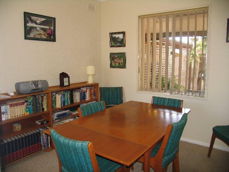 8 Avis Court VALLEY VIEW 5093, Valley View SA 5093