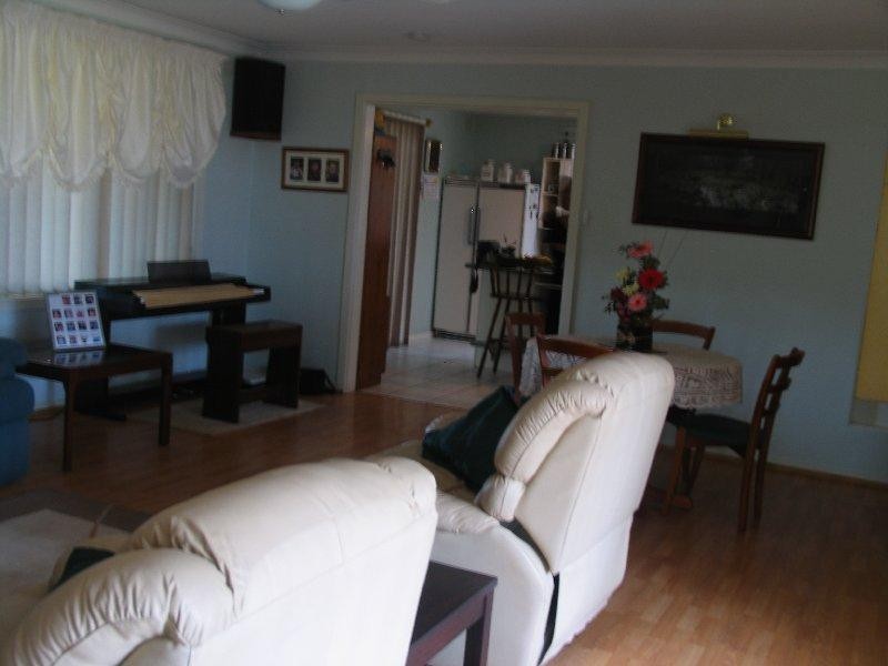 13 Domain Avenue PARA VISTA 5093, Para Vista SA 5093