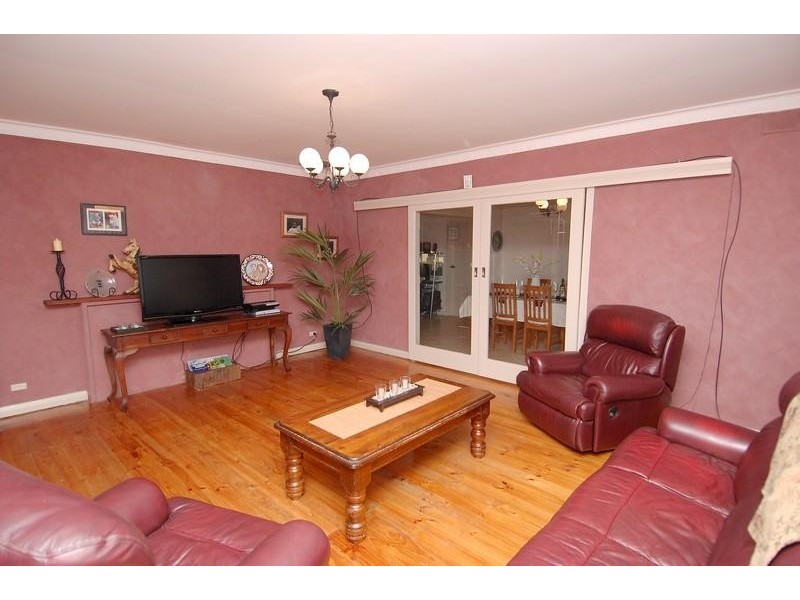 4 Joyce Avenue KLEMZIG 5087, Klemzig SA 5087