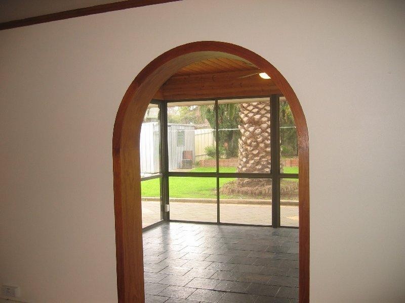 16 Wendy  Avenue VALLEY VIEW 5093, Valley View SA 5093