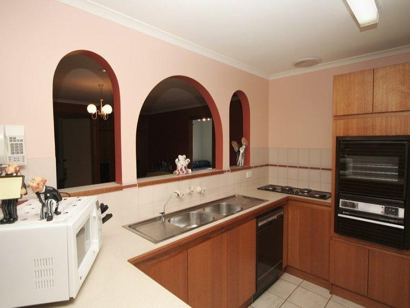 42 Noritake Road MODBURY HEIGHTS 5092, Modbury Heights SA 5092