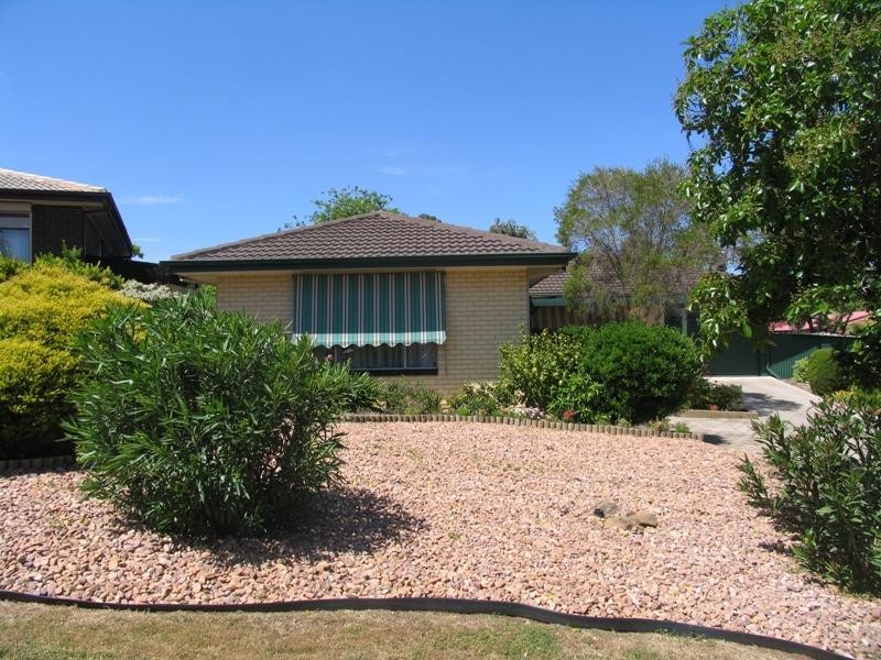 9 Opey Court PARA VISTA 5093, Para Vista SA 5093