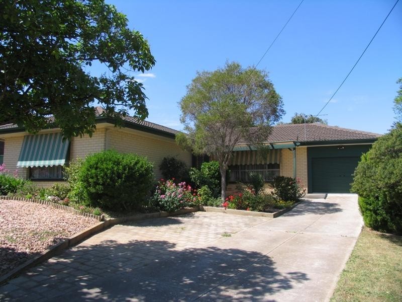 9 Opey Court PARA VISTA 5093, Para Vista SA 5093