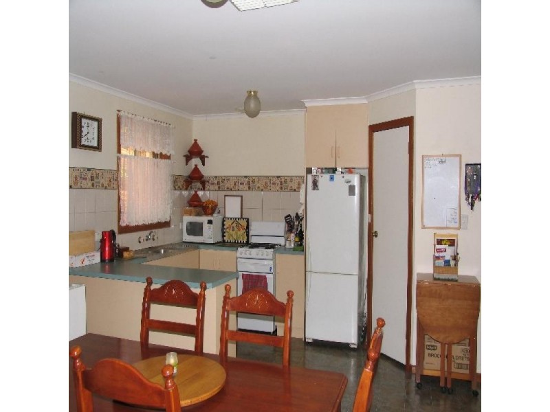 38 Clapton  Drive PARALOWIE 5108, Paralowie SA 5108