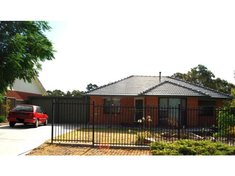 6 Canterbury Crescent VALLEY VIEW 5093, Valley View SA 5093