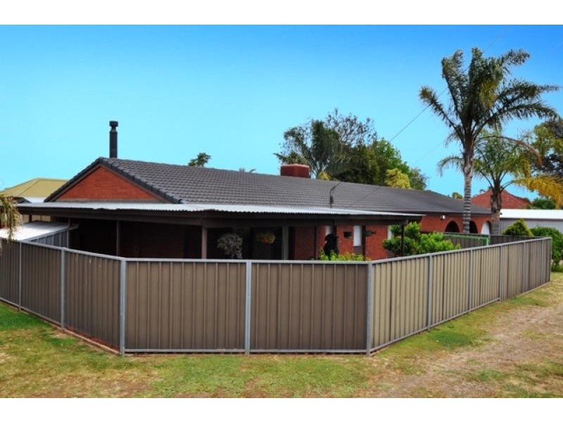 12 Third Avenue SEATON 5023, Seaton SA 5023