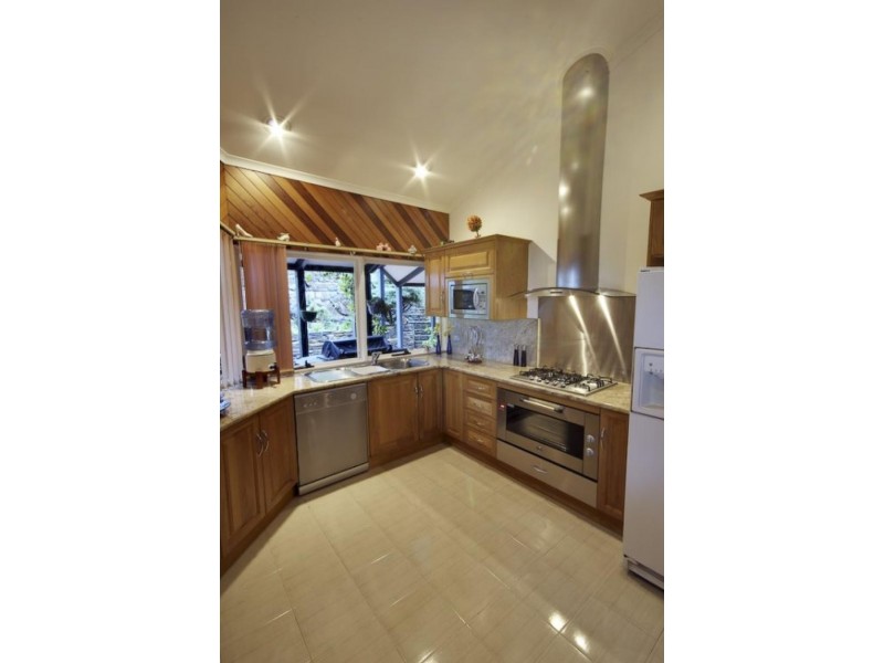 31 Hermitage  Road AULDANA 5072, Auldana SA 5072