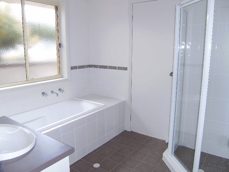 - Shannon  Court MURRAY BRIDGE 5253, Murray Bridge SA 5253