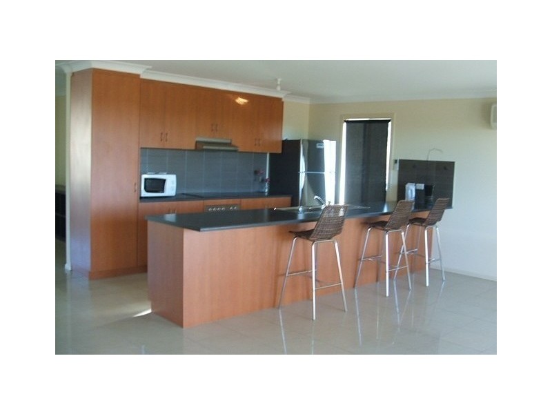 - Riverglen Drive MURRAY BRIDGE 5253, Murray Bridge SA 5253