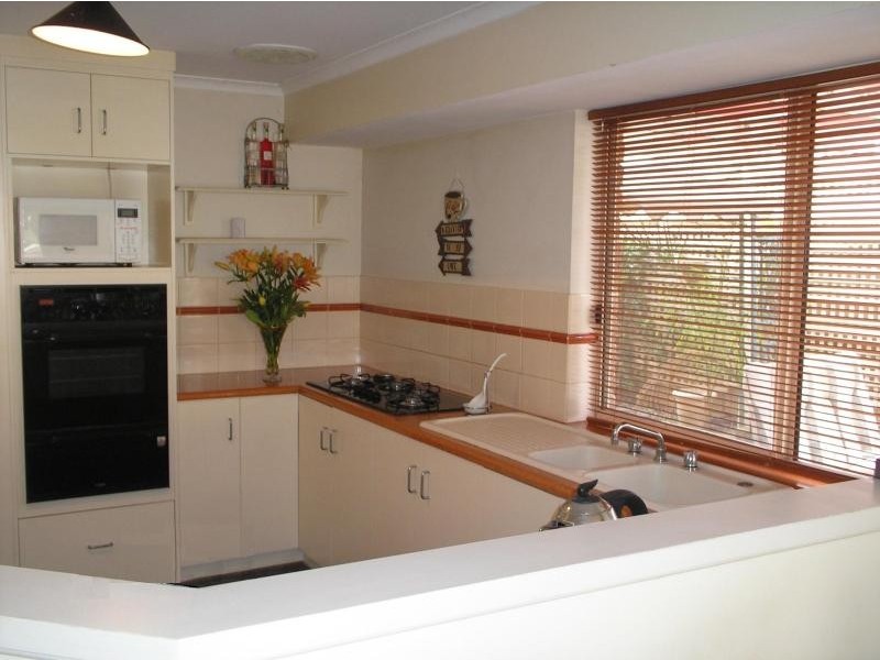 17 Songlark Grove  FLAGSTAFF HILL 5159, Flagstaff Hill SA 5159