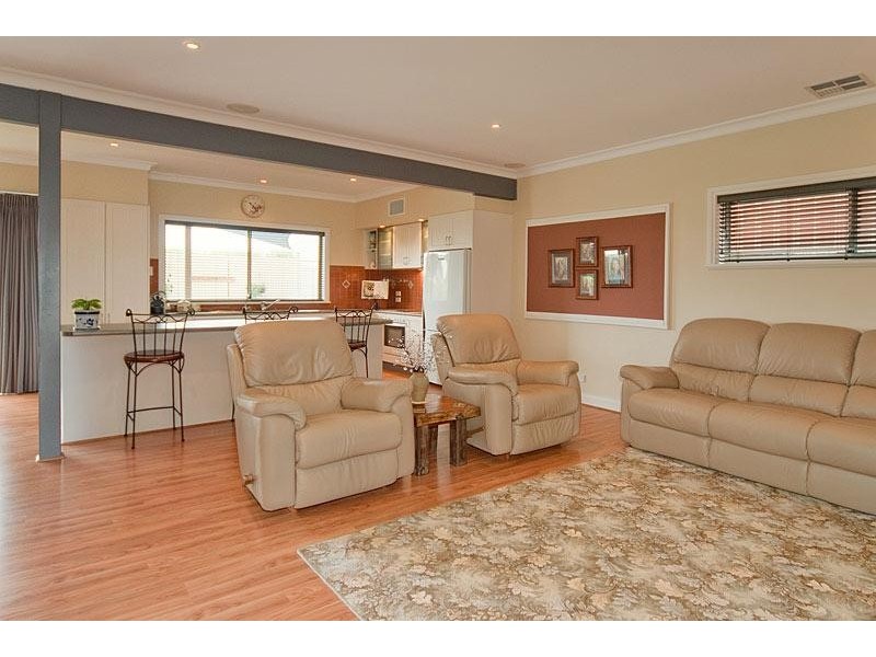 15 Silverwood Drive MOUNT BARKER 5251, Mount Barker SA 5251