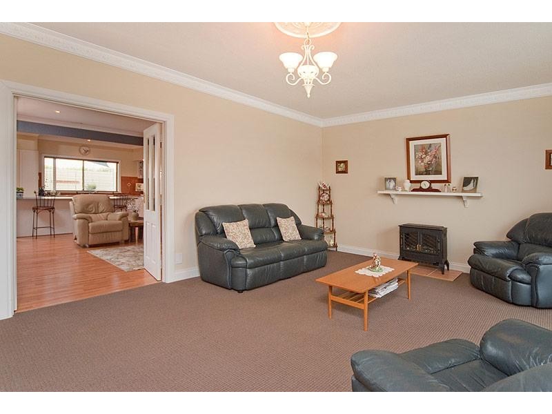 15 Silverwood Drive MOUNT BARKER 5251, Mount Barker SA 5251