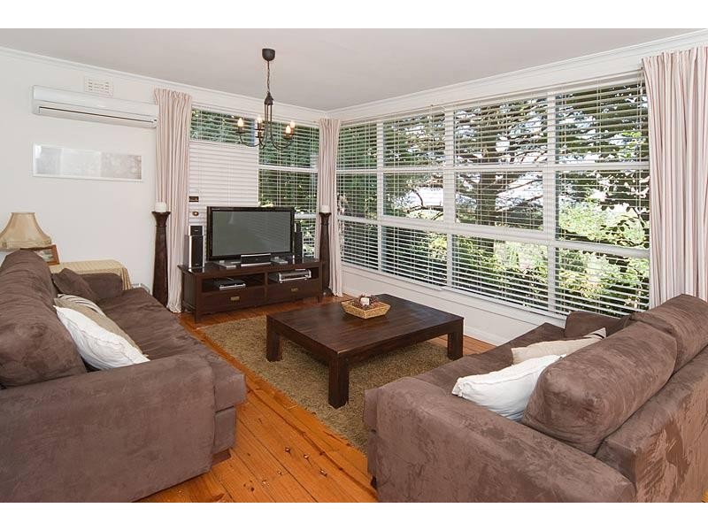 14 Backhouse Avenue CRAFERS 5152, Crafers SA 5152